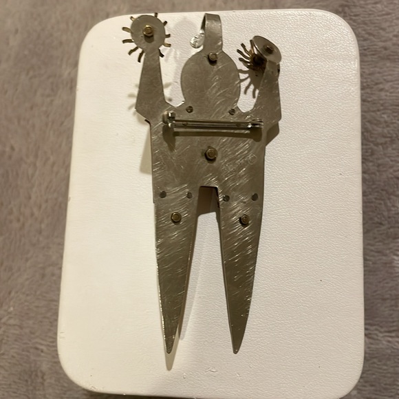 RARE Beth Piver Steampunk Mixed Metal Modernist Pin - Picture 2 of 4